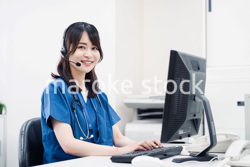 リモートで対応をする医療スタッフ