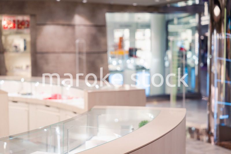 高級ブティックのショーケース