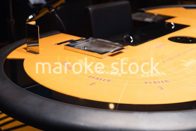 誰もいないカジノ台