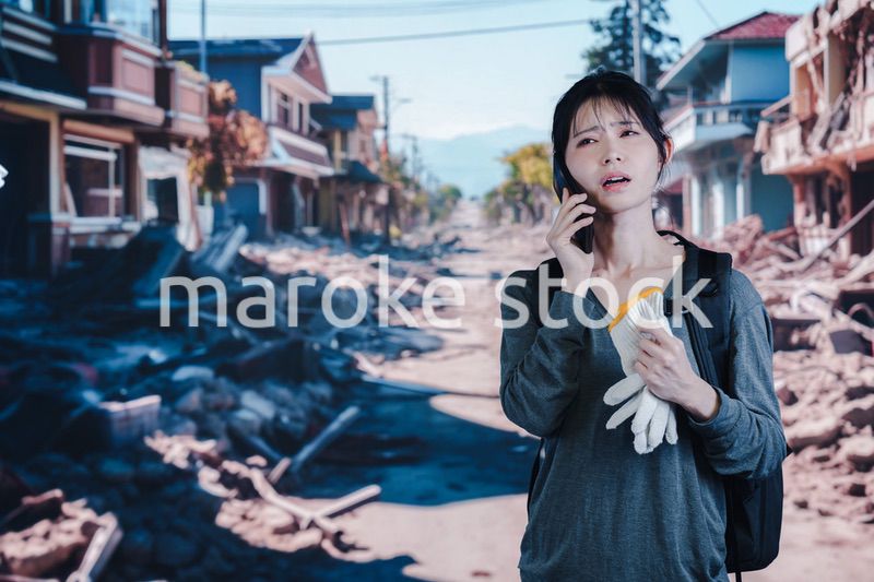 災害で被災した若い女性