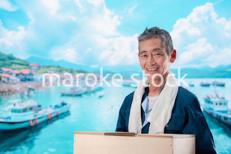 漁港で働く漁師