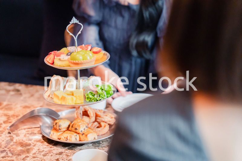 ホテルのアフタヌーンティーセット