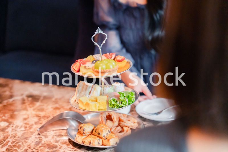ホテルのアフタヌーンティーセット