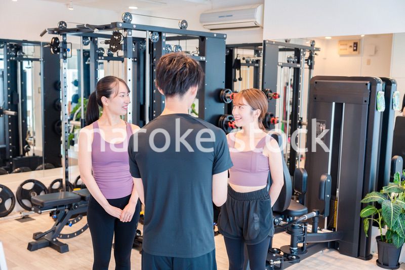 ジムのトレーナーと生徒