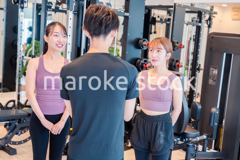 ジムのトレーナーと生徒