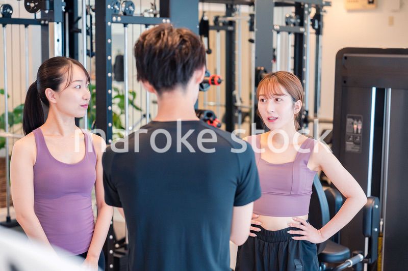 ジムのトレーナーと生徒