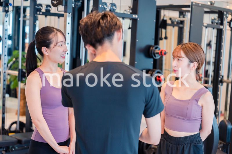 ジムのトレーナーと生徒