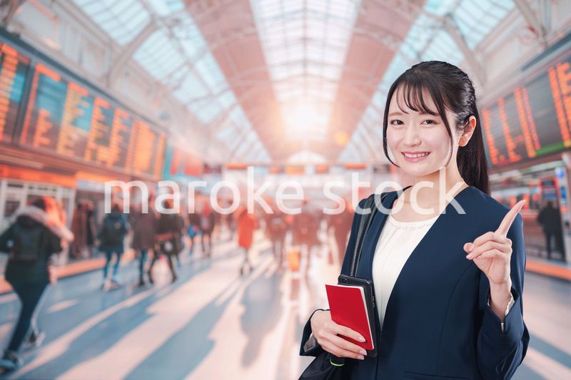 海外出張をするビジネスウーマン