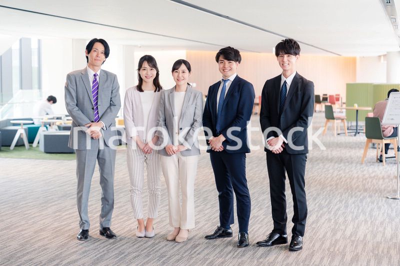 ビジネスパーソン集合写真