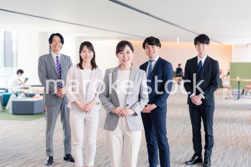 ビジネスパーソン集合写真