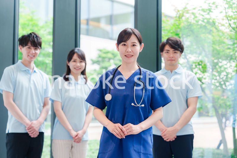 ドクターと医療スタッフ