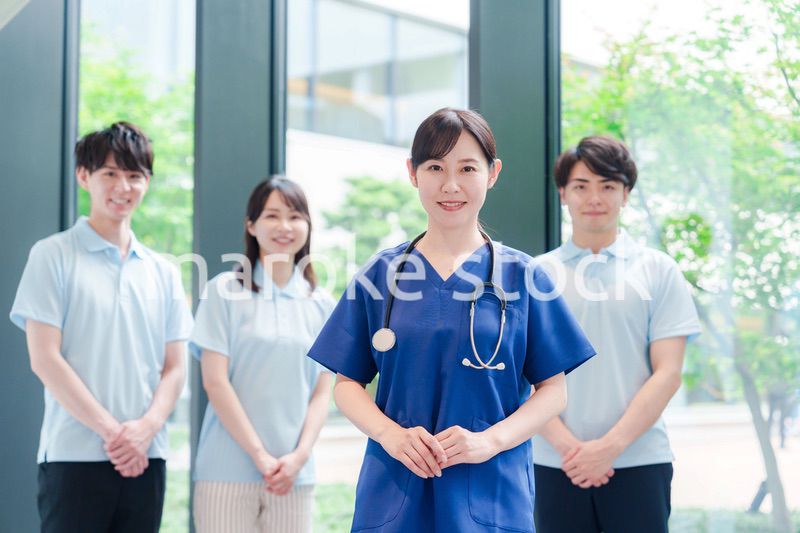 ドクターと医療スタッフ