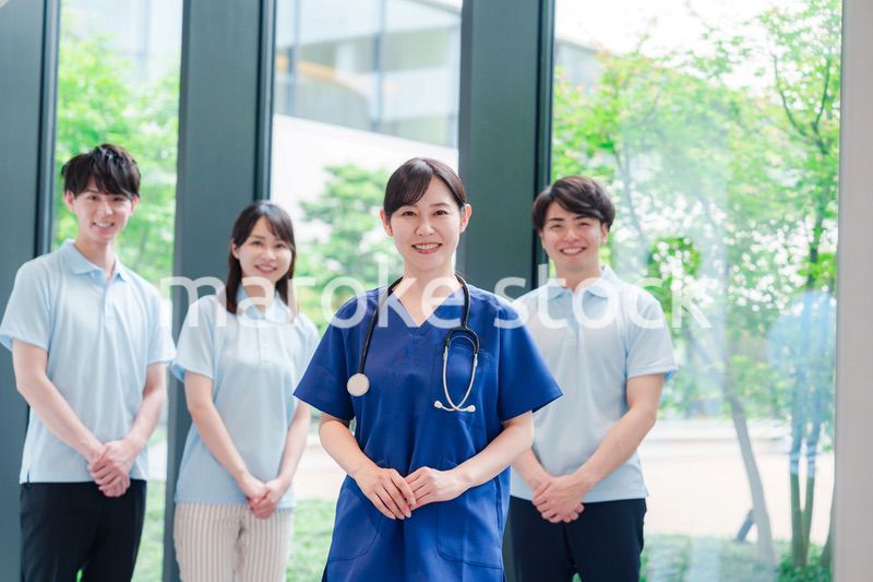 ドクターと医療スタッフ