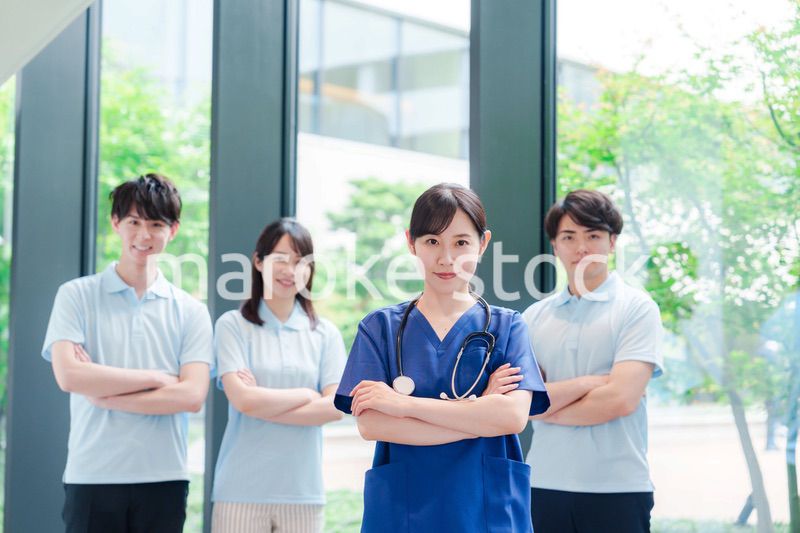 ドクターと医療スタッフ