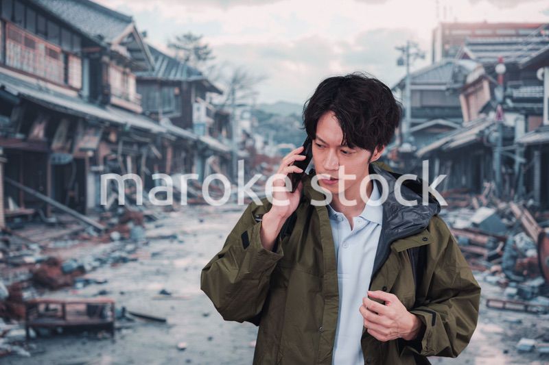 地震で被災した男性