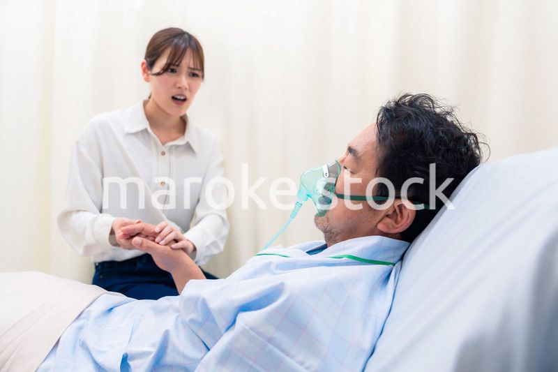 人工呼吸器をつけた男性と病院に駆けつけた家族