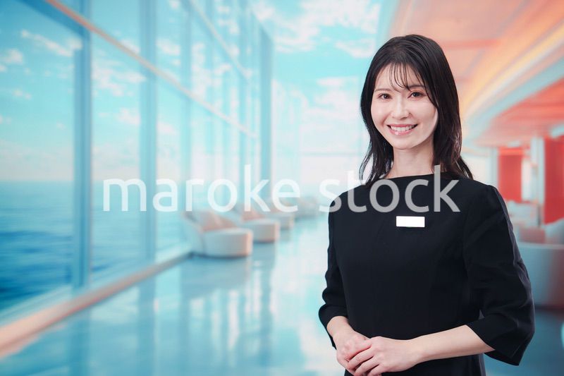 クルーズ船で働く若い女性のクルー