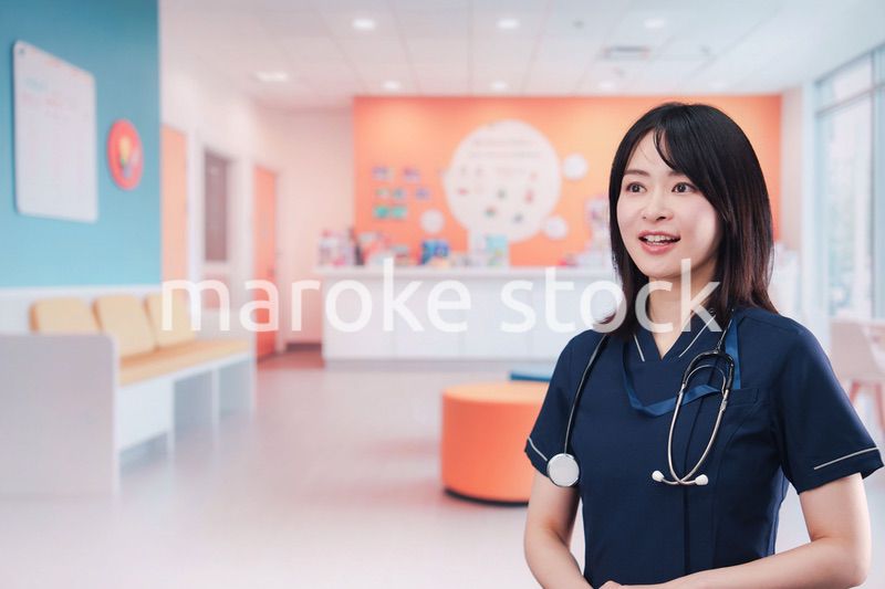 小児科のクリニックで働く若い女性