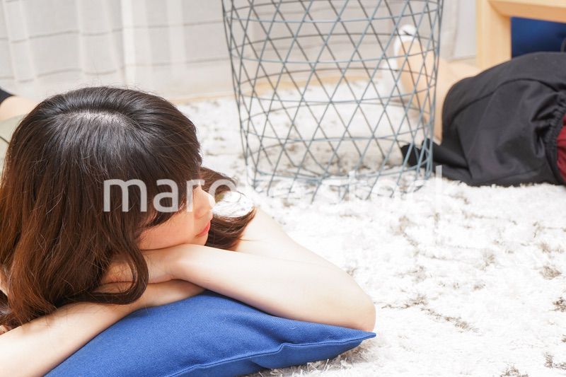 お泊りをする女子学生