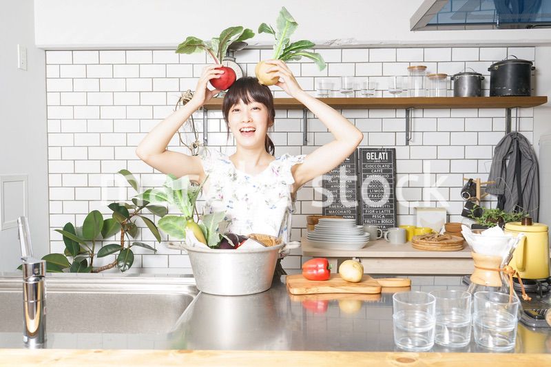 野菜と女性