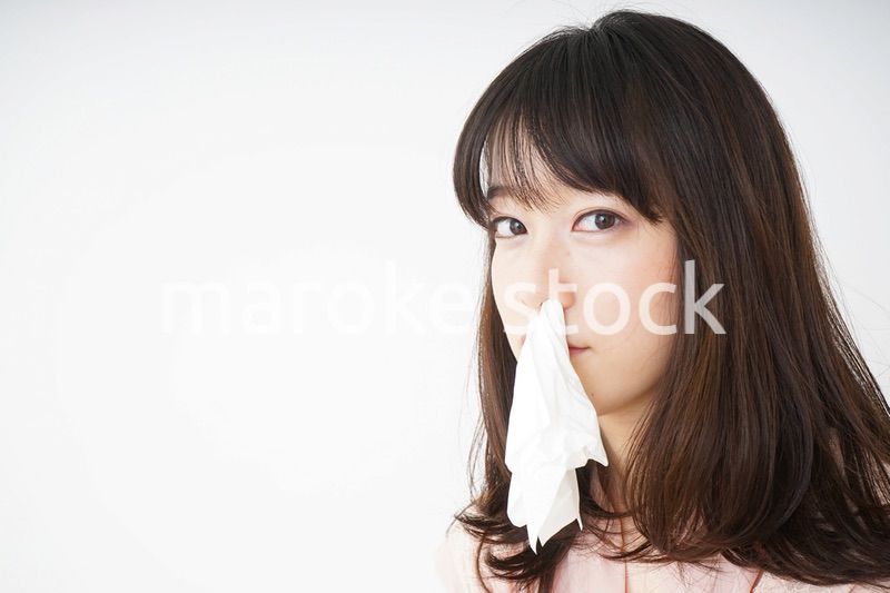 鼻血が出た若い女性
