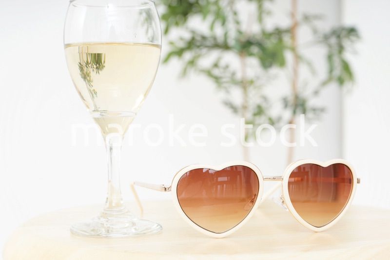 ワイングラス・シャンパンイメージ