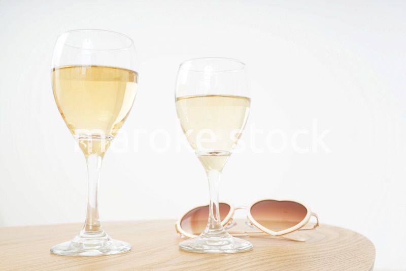 ワイングラス・シャンパンイメージ