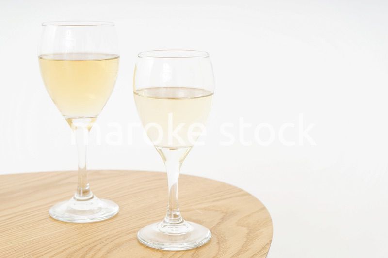 ワイングラス・シャンパンイメージ