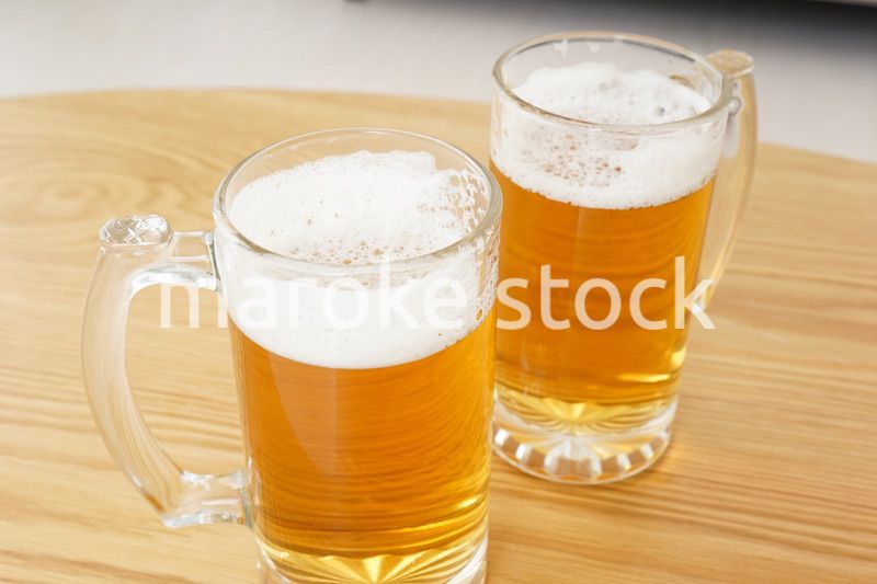 ビール・乾杯イメージ