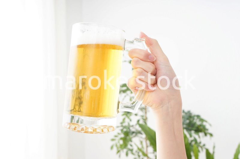 ビール・乾杯イメージ
