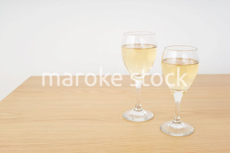 ワイングラス・シャンパンイメージ