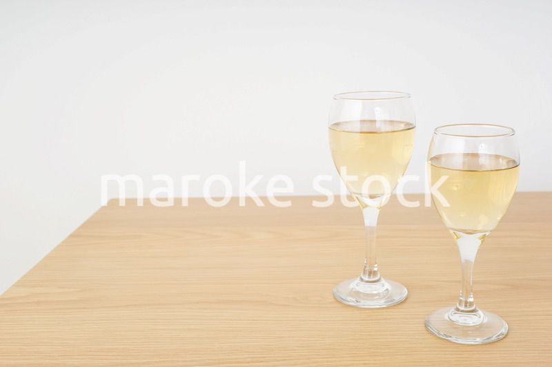 ワイングラス・シャンパンイメージ