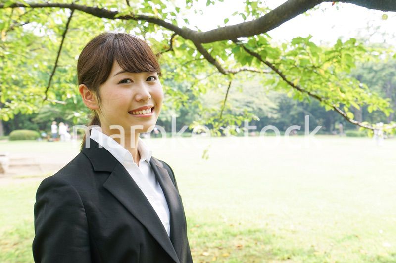 笑顔のビジネスウーマン