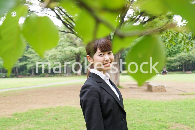 笑顔のビジネスウーマン