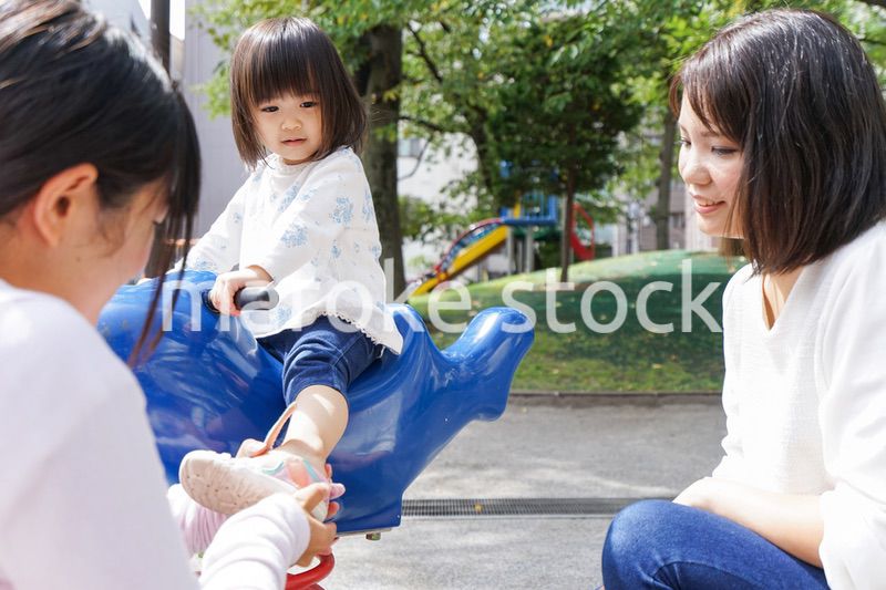 幼稚園に行く子供