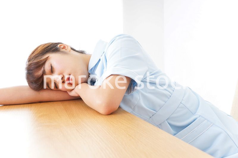 看護師 疲れる