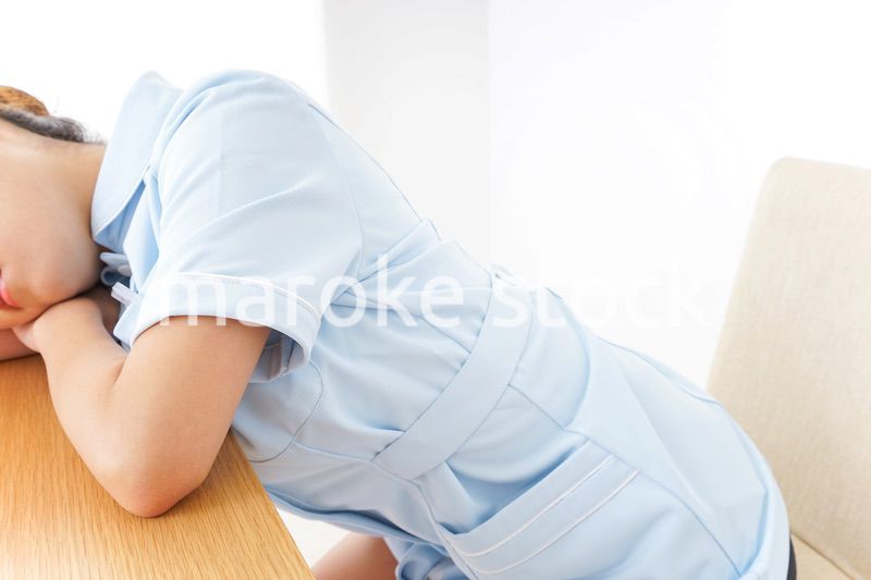 看護師 疲れる