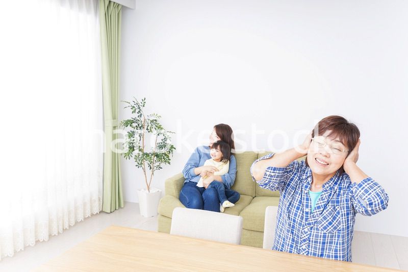 子どもが騒いで嫌がる祖母