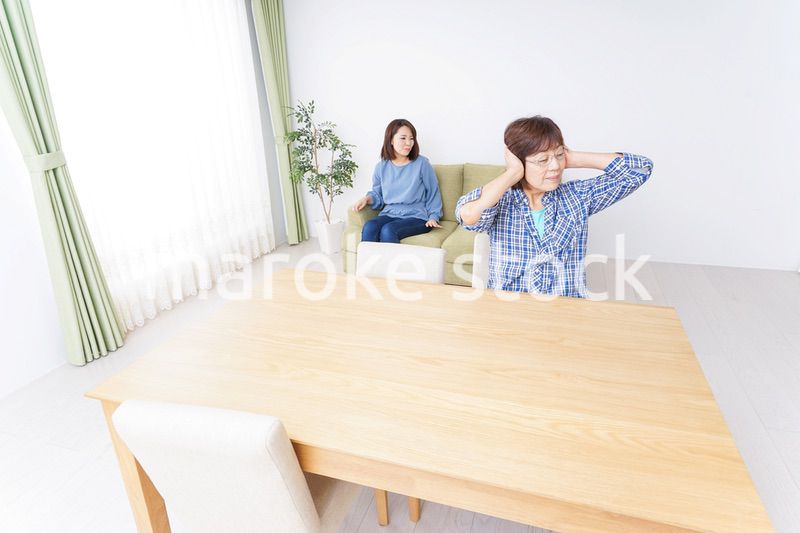 子どもが騒いで嫌がる祖母