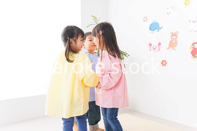 幼稚園・保育所・こども園で楽しく過ごす可愛い子供たち