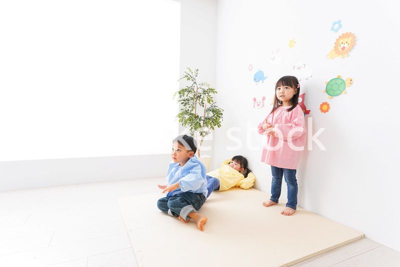 幼稚園・保育所・こども園で楽しく過ごす可愛い子供たち