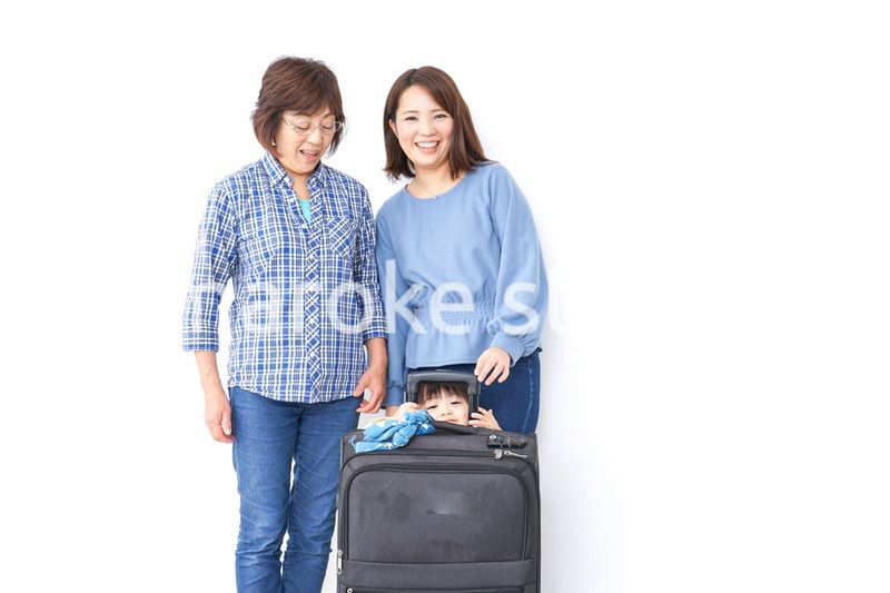 子供・母・おばあちゃんと一緒に旅行