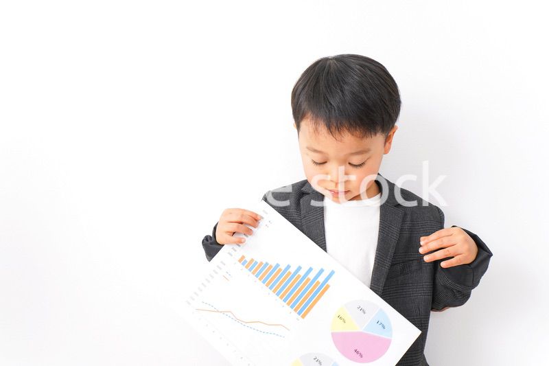 プレゼンをするビジネスマン