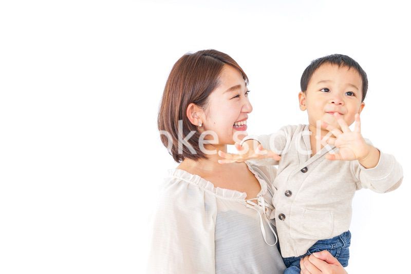 男の子とお母さん