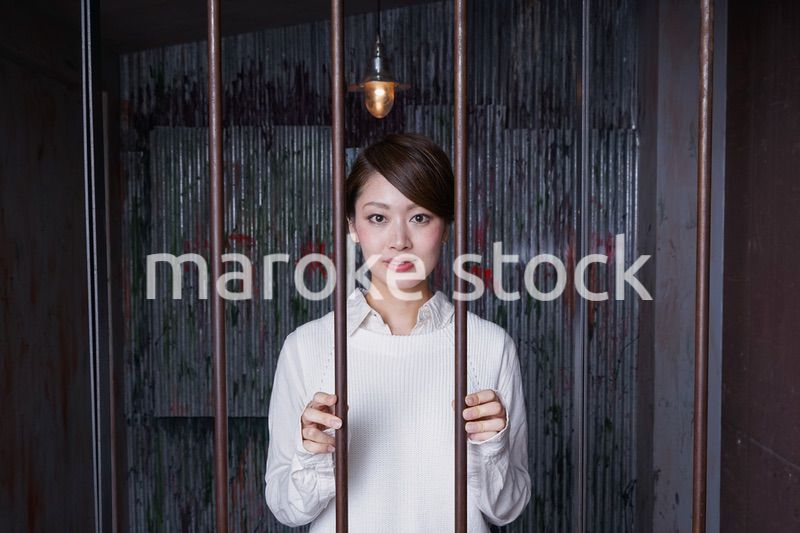 逮捕された女性