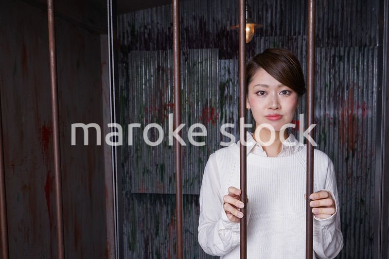 逮捕された女性
