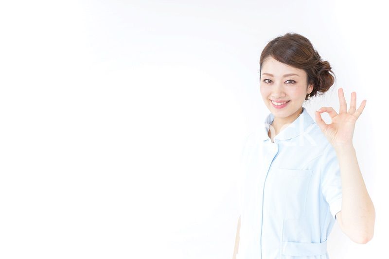 okサインをする看護師