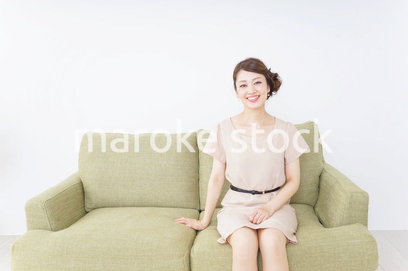 自宅に招く女性