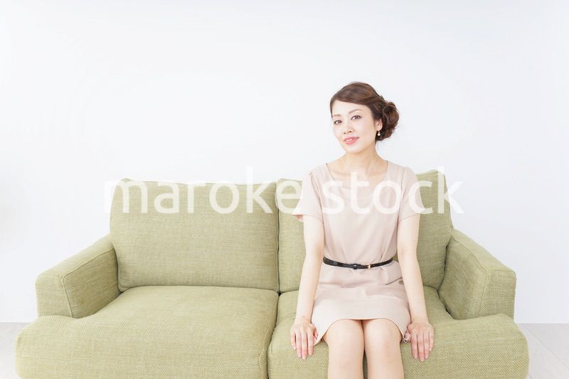 自宅に招く女性