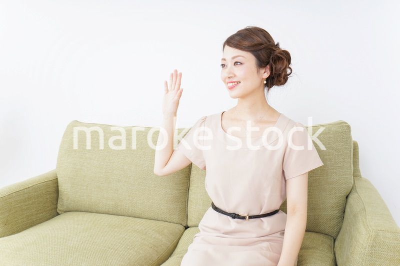 自宅に招く女性